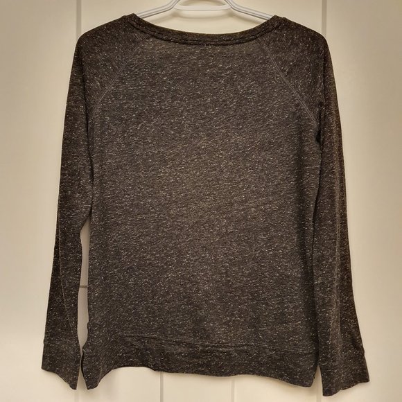 AE Favorite T in Black sz XS - Picture 2 of 6